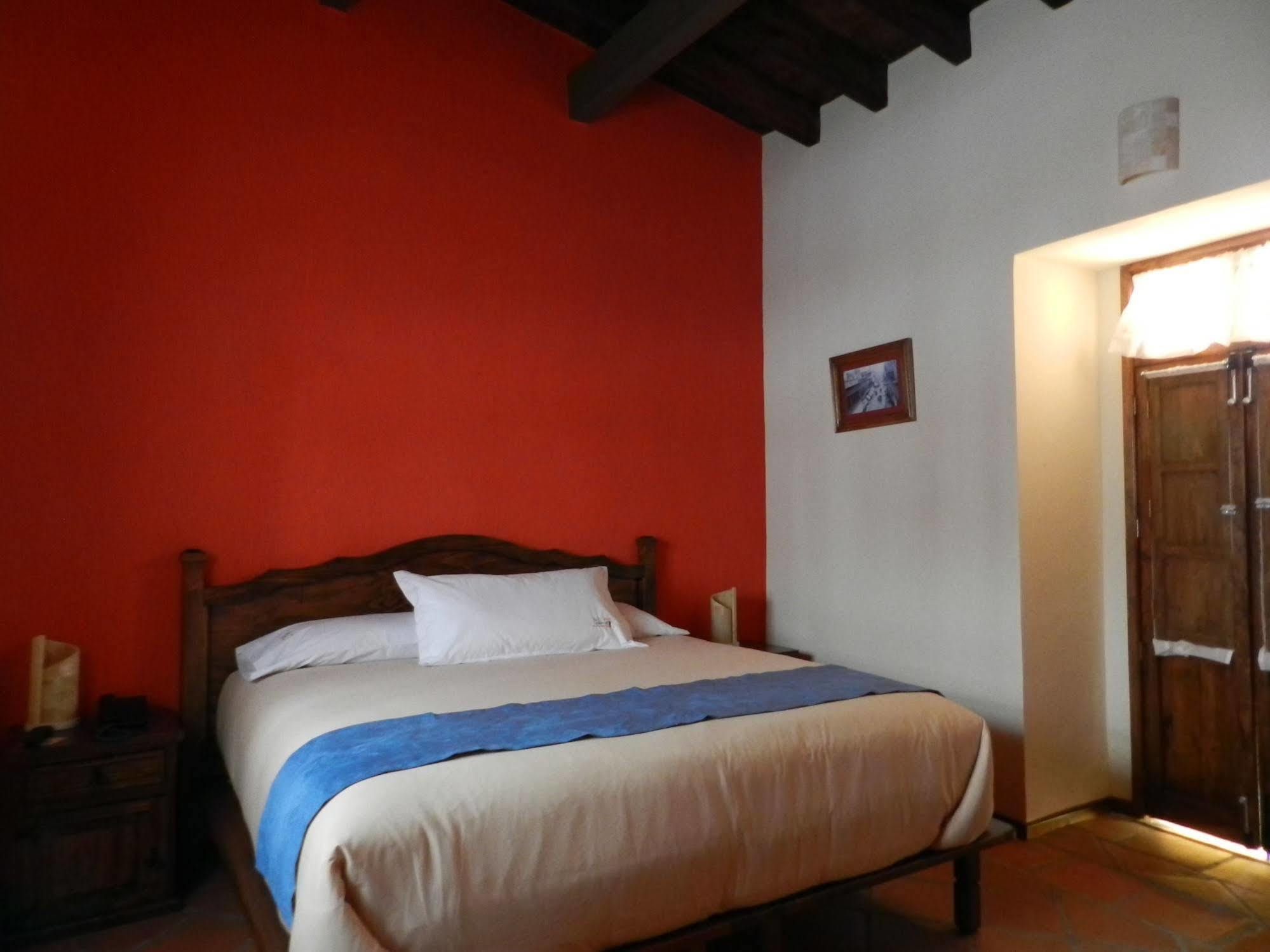 Collection O Al Otro Lado Del Rio, Puebla Hotel Exterior photo A room at the hotel